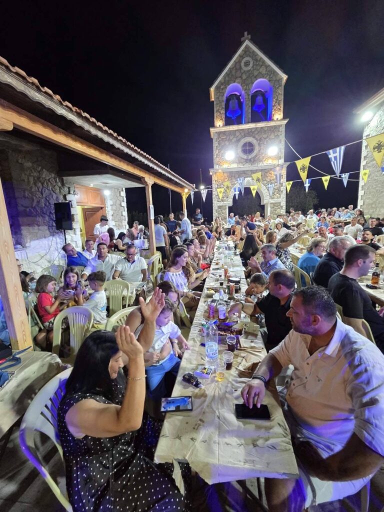 Η ετήσια εκδήλωση του Συλλόγου Πετροχωρίου ΦΩΤΟ