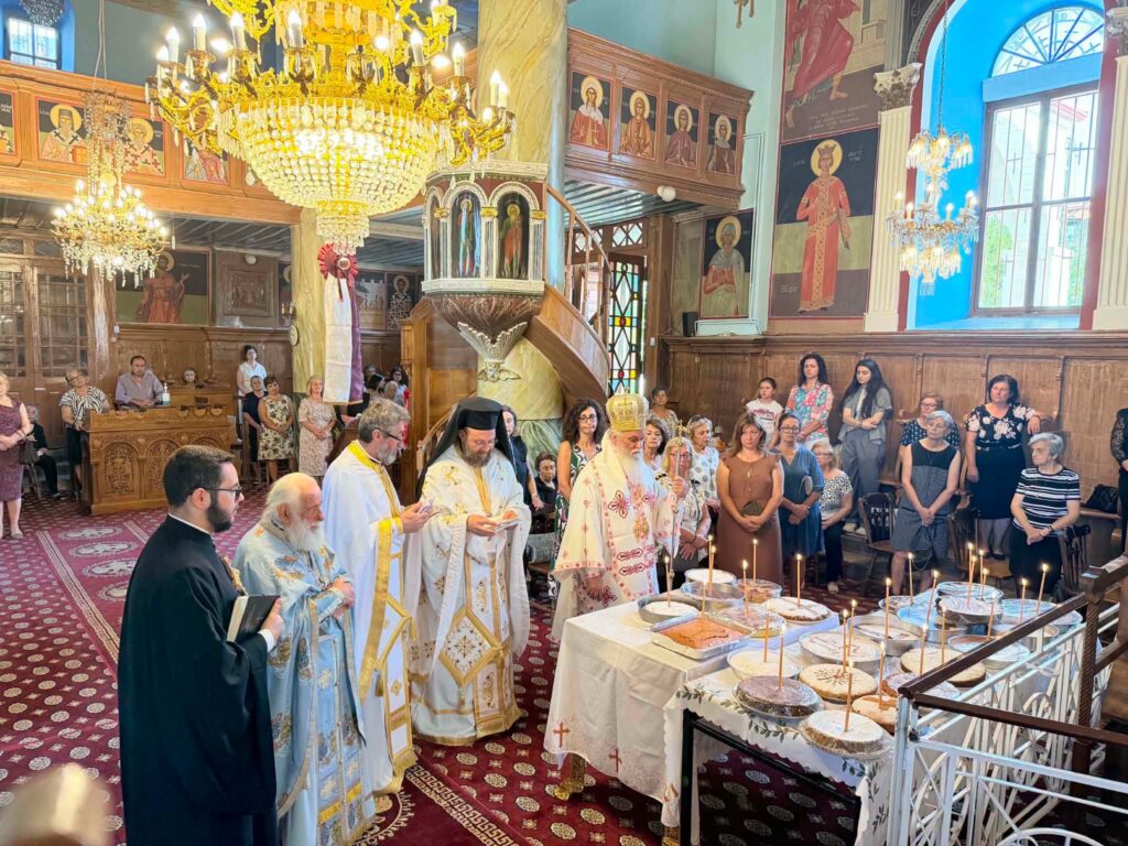 Η μνήμη του Αγίου Φανουρίου στην Δάφνη Καλαβρύτων με Ιερώνυμο ΦΩΤΟ