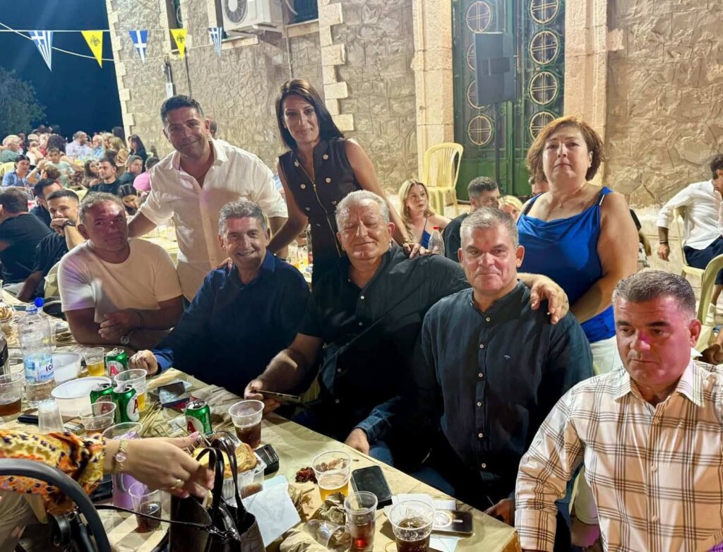 Η ετήσια εκδήλωση του Συλλόγου Πετροχωρίου ΦΩΤΟ