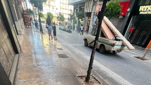 Πάτρα: Αποκρουστκή η εικόνα στις δύο κεντρικές Πλατείες Γεωργίου και Όλγας ΦΩΤΟ 13 Δύο κεντρικές πλατείες στην Πάτρα: Πλατεία Γεωργίου και Πλατεία Όλ…