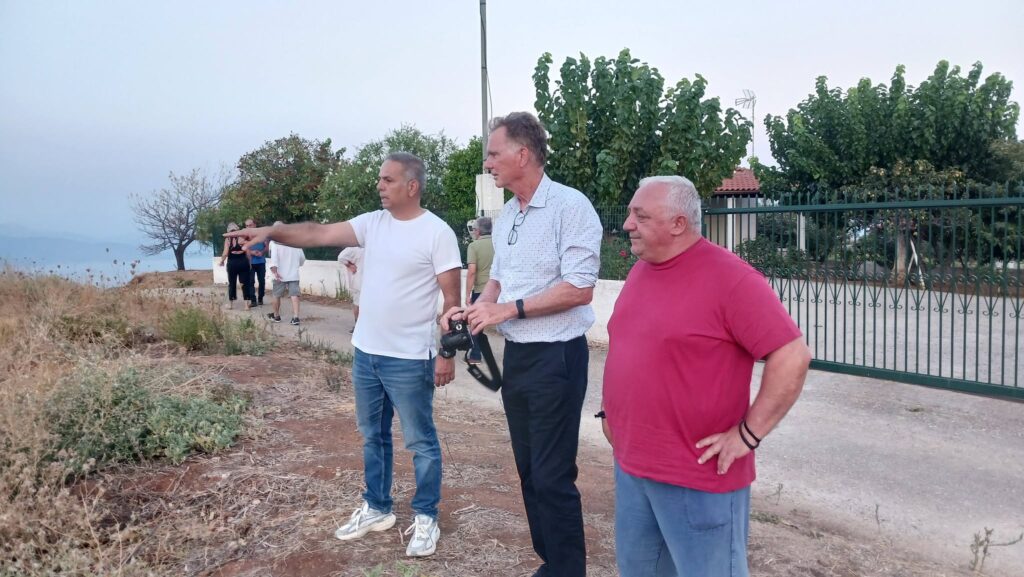 Αιγιάλεια: Επίσκεψη του ευρωβουλευτή Νίκου Παπανδρέου σε πυρόπληκτες περιοχές και Αρχαία Ελίκη ΦΩΤΟ
