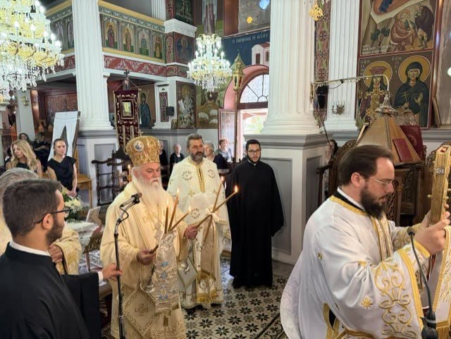 Ο Μητροπολίτης Καλαβρύτων και Αιγιαλείας Ιερώνυμος στην Κορινθία ΦΩΤΟ