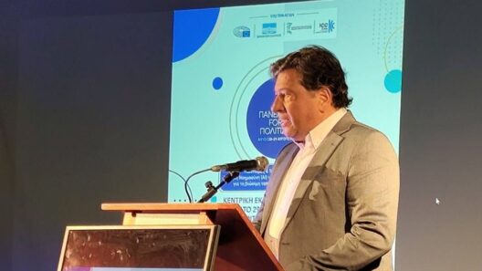 Δημήτρης Παλουμπης στο 4ο Πανελλήνιο Forum Πολιτισμού & Τουρισμού στο…