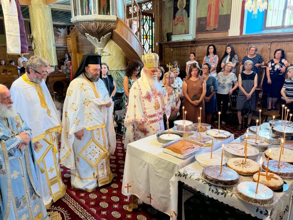 Η μνήμη του Αγίου Φανουρίου στην Δάφνη Καλαβρύτων με Ιερώνυμο ΦΩΤΟ