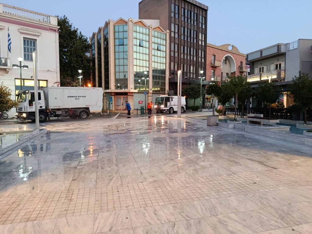 Αίγιο: Απολύμανση κοινόχρηστων χώρων με ειδικά συνεργεία του Δήμου ΒΙΝΤΕΟ-ΦΩΤΟ