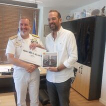 Πάτρα: Συνάντηση Φαρμάκη με τον Υποναύαρχο του ιταλικού πολεμικού πλοίου ITS Paolo Thaon di Revel - ΦΩΤΟ