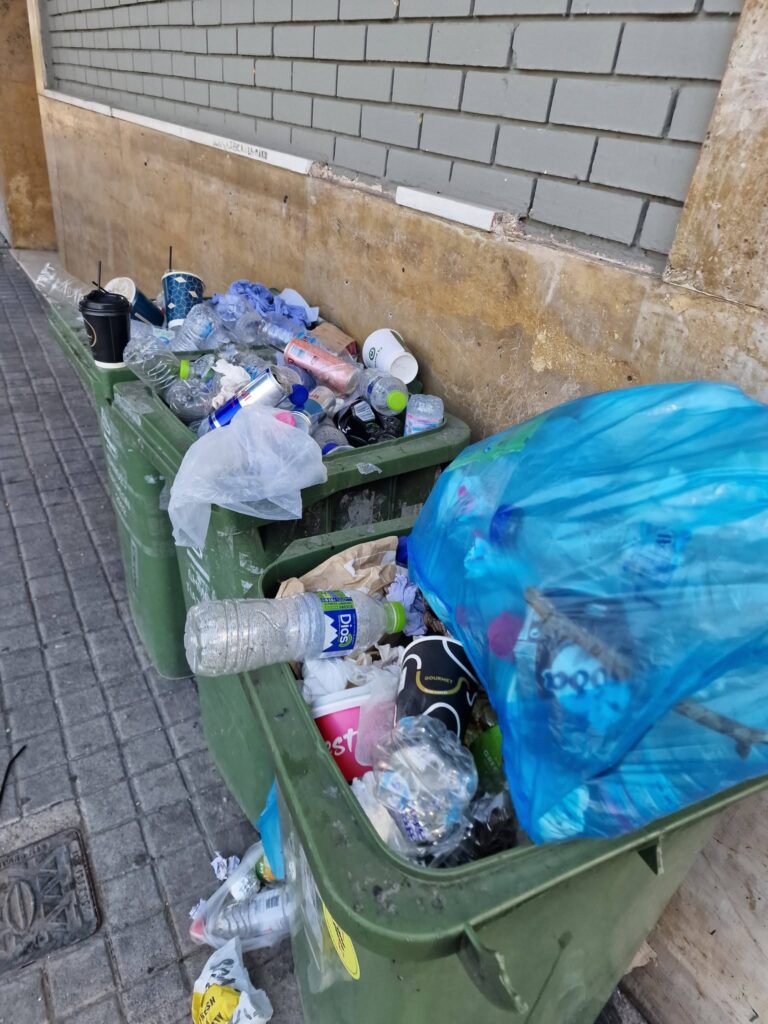Πάτρα: Αυτά τα χάλια είδαν κατά την άφιξή τους οι τουρίστες του Κρουαζιερόπλοιου ΦΩΤΟ