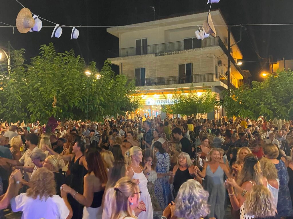 Επίλογος για το Πολιτιστικό Καλοκαίρι στην Ακράτα ΒΙΝΤΕΟ-ΦΩΤΟ 9 Επίλογος για το Πολιτιστικό Καλοκαίρι στην Ακράτα ΒΙΝΤΕΟ-ΦΩΤΟ