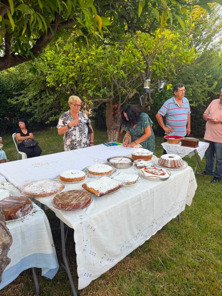 Εορτασμός του Αγίου Φανουρίου στα Βαλιμίτικα ΦΩΤΟ