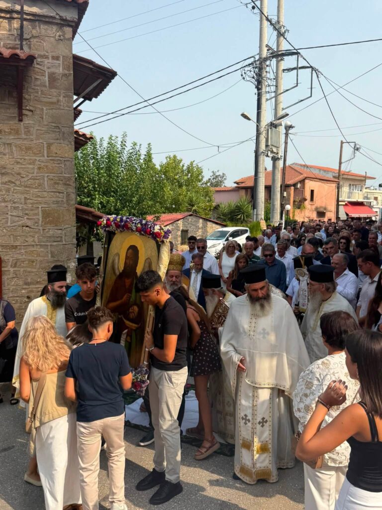 Λαμπρός εορτασμός του Αγίου Ιωάννη στον Ριόλο ΦΩΤΟ