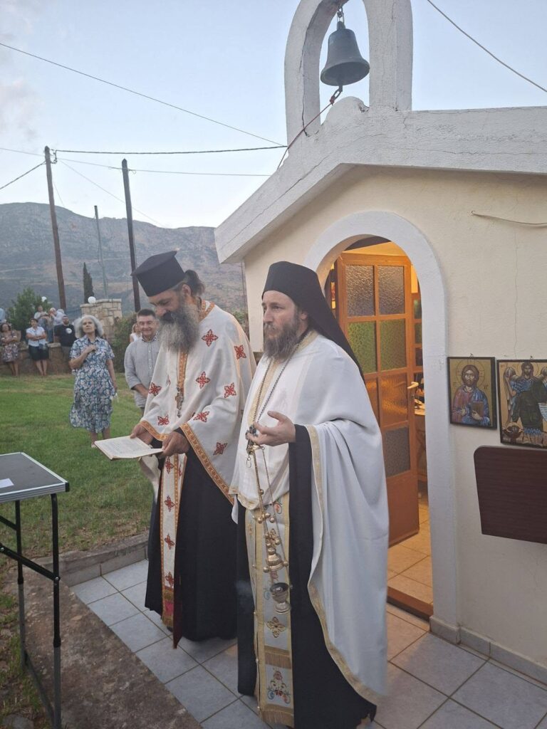 Ο εορταστικός Εσπερινός του Αγίου Φανουρίου από την Μονή Ομπλού ΒΙΝΤΕΟ-ΦΩΤΟ