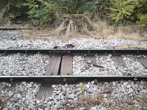 Πάτρα: Με αργούς ρυθμούς τα έργα στην γραμμή του Προαστιακού τρένου ΦΩΤΟ