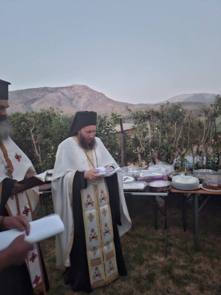 Ο εορταστικός Εσπερινός του Αγίου Φανουρίου από την Μονή Ομπλού ΒΙΝΤΕΟ-ΦΩΤΟ