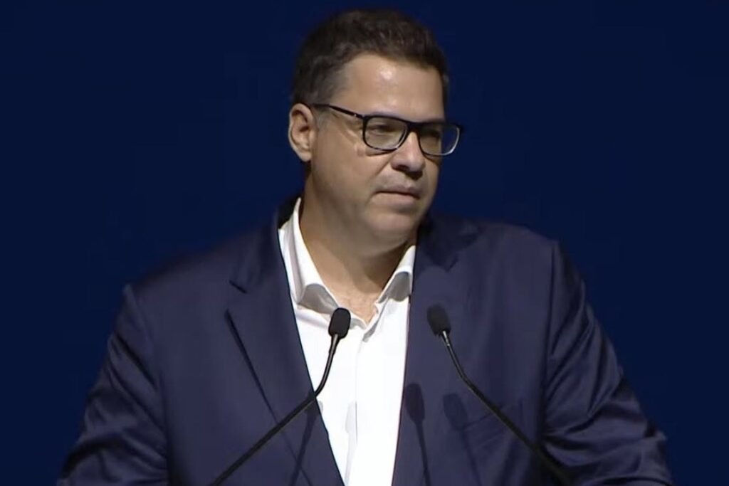 «Η απόσταση από την Αθήνα δεν πρέπει να μετρά την απόσταση από το Κράτος»