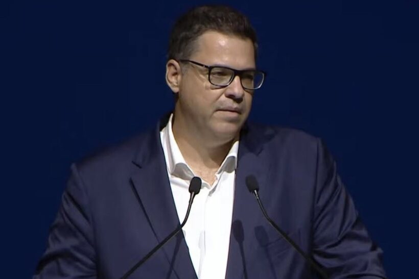 «Η απόσταση από την Αθήνα δεν πρέπει να μετρά την απόσταση από το Κράτος» 4 «Η απόσταση από την Αθήνα δεν πρέπει να μετρά την απόσταση από το Κράτος»