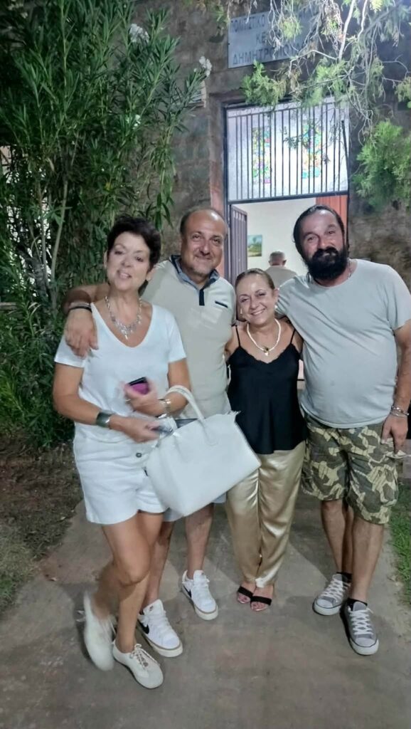 Ο Πολιτιστικός και Αθλητικός Σύλλογος Δημητρόπουλου σε βραδιά Καραόκε ΦΩΤΟ