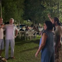 Ο Πολιτιστικός και Αθλητικός Σύλλογος Δημητρόπουλου σε βραδιά Καραόκε ΦΩΤΟ 2 Ο Πολιτιστικός και Αθλητικός Σύλλογος Δημητρόπουλου σε βραδιά Καραόκε ΦΩΤΟ