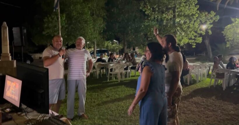 Ο Πολιτιστικός και Αθλητικός Σύλλογος Δημητρόπουλου σε βραδιά Καραόκε ΦΩΤΟ