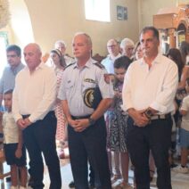 Θεία Λειτουργία για να τιμήσουν την Παναγία στον Μικρό Ποντιά Καλαβρύτων ΦΩΤΟ