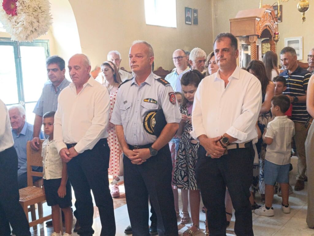 Θεία Λειτουργία για να τιμήσουν την Παναγία στον Μικρό Ποντιά Καλαβρύτων ΦΩΤΟ