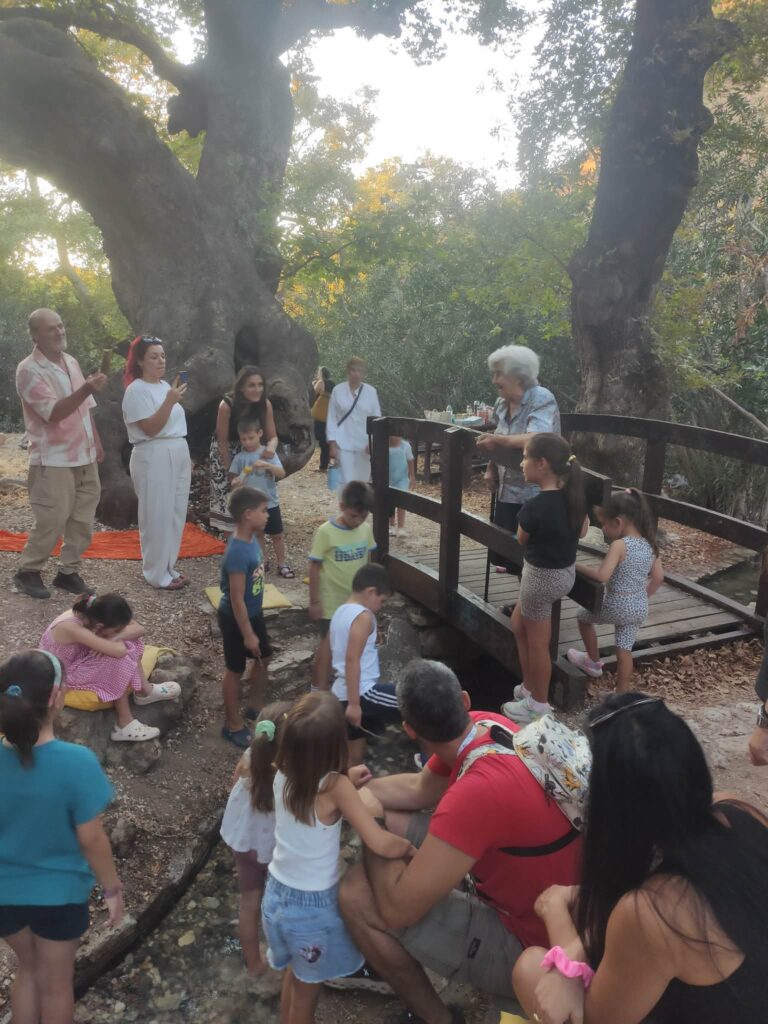 Η Κρήνη πλημμύρισε παραμύθια και χρώματα στην έναρξη του φεστιβάλ αφήγησης ΦΩΤΟ
