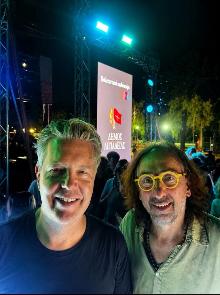 Παγκόσμιοι ρυθμοί με τον John Digweed στην Παραλία Άκολης ΒΙΝΤΕΟ-ΦΩΤΟ