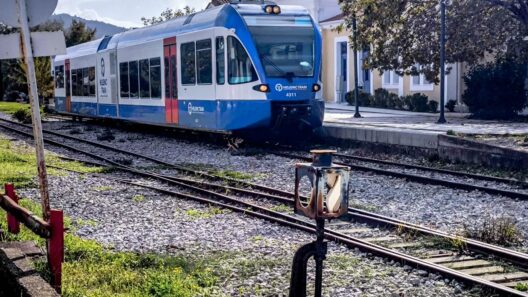 Πάτρα: Τροποποιήσεις δρομολογίων στον Προαστιακό λόγω εργασιών υποδομής 13 Πάτρα: Τροποποιήσεις δρομολογίων στον Προαστιακό λόγω εργασιών υποδομής