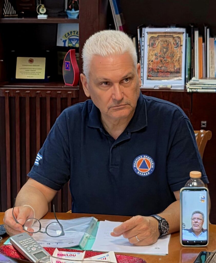 Αιγιάλεια: Εκτάκτως στη φωτιά Καναντέρ για εστία, χαράδρες, αναζωπυρώσεις - Επικοινωνία Ζαΐμη με τον Υπουργό Πολιτικής Προστασίας ΒΙΝΤΕΟ-ΦΩΤΟ