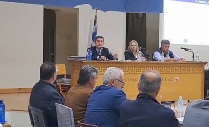 Δυτική Αχαΐα: Σκληρή «μάχη» Δημοτικής Αρχής και Αντιπολίτευσης στις στάχτες των πυρκαγιών