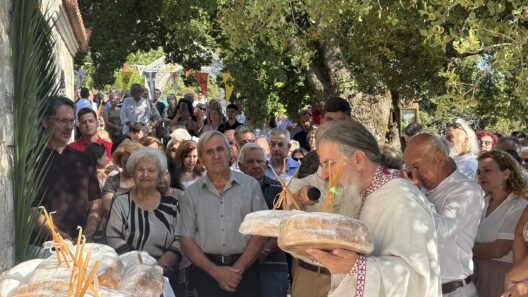 Πιτίτσα Πατρών: Με κατάνυξη και ευλάβεια τιμήθηκε η Παναγία της Μουριώτισσας ΦΩΤΟ 12 Πιτίτσα Πατρών: Με κατάνυξη και ευλάβεια τιμήθηκε η Παναγία της Μουριώτισσας ΦΩΤΟ