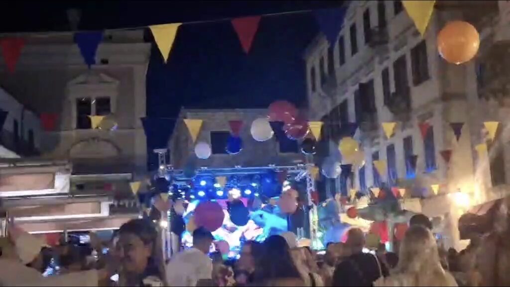 Το «Πλήρωμα 94» στο Καρναβάλι του Κότορ, στο Μαυροβούνιο ΦΩΤΟ 12 Το «Πλήρωμα 94» στο Καρναβάλι του Κότορ, στο Μαυροβούνιο ΦΩΤΟ