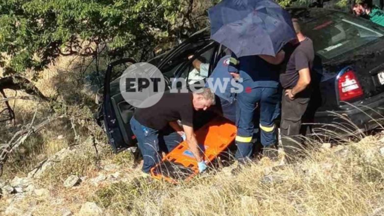 Κοζάνη: Αυτοκίνητο με ηλικιωμένους έπεσε σε χαράδρα ΦΩΤΟ 5 Κοζάνη: Αυτοκίνητο με ηλικιωμένους έπεσε σε χαράδρα ΦΩΤΟ