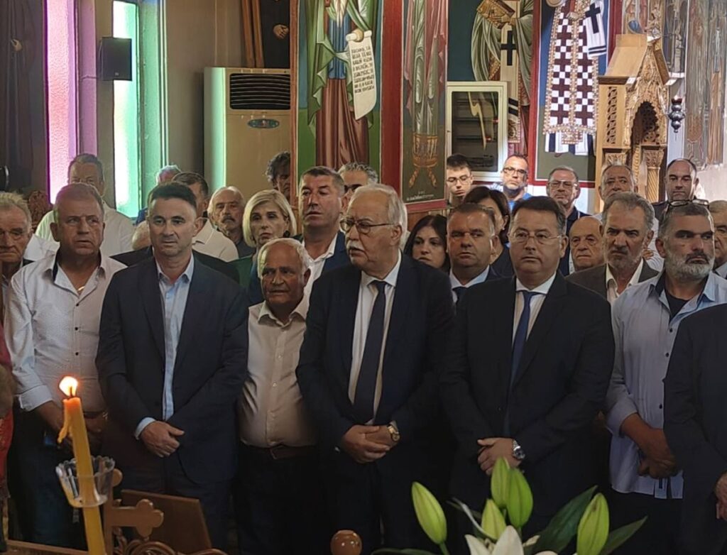 Καλάβρυτα: Για «ατιμώρητα εγκλήματα των Γερμανών» μίλησε ο δήμαρχος Θανάσης Παπαδόπουλος ΦΩΤΟ 7 Καλάβρυτα: Για «ατιμώρητα εγκλήματα των Γερμανών» μίλησε ο δήμαρχος Θανάσης Παπαδόπουλος ΦΩΤΟ