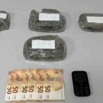 Στιγμιότυπο οθόνης με τίτλο «Κατασχέτηση πάνω από 3 κιλά ηρωίνη» –…