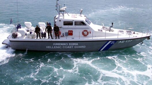 Σύμη: Πέντε αγνοούμενοι από Iστιοπλοϊκό 12 Πέντε αγνοούμενοι από πυρκαγιά