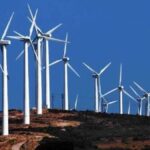 Νέο Χωροταξικό ΑΠΕ: Πού μπαίνει «απαγορευτικό» σε αιολικά και φωτοβολταϊκά