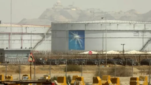 Μέση Ανατολή: Επίθεση των Χούθι στην Aramco – Στο επίκεντρο τα Στενά του Ορμούζ