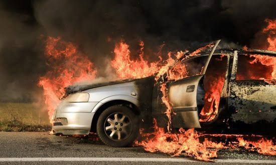 Πάτρα: Φωτιά σε όχημα στη Περιμετρική