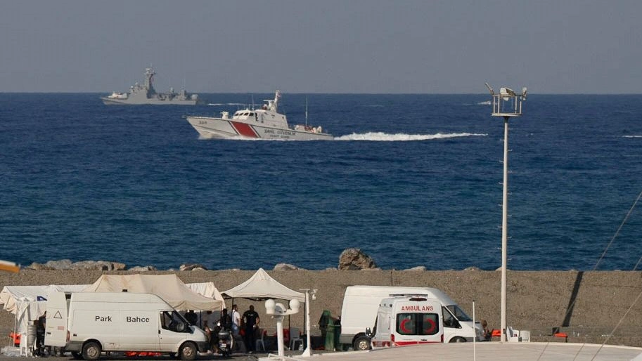 Ναυάγιο στα Κατεχόμενα: Οι συγκλονιστικές μαρτυρίες των επιζώντων ΒΙΝΤΕΟ