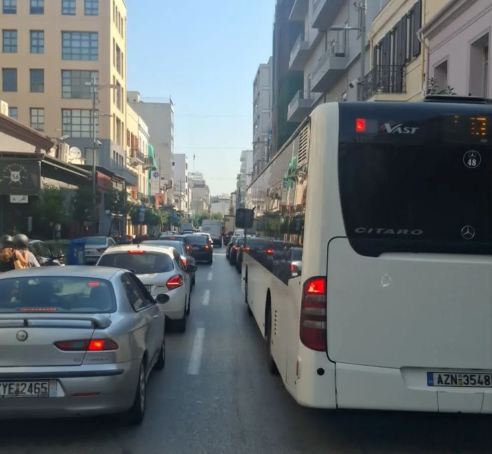 Πάτρα: Η κυκλοφοριακή ασφυξία στο κέντρο από τα αλλεπάλληλα έργα - Τι ισχύει και τι ακολουθεί τις επόμενες ημέρες ΦΩΤΟ 11 Πάτρα: Η κυκλοφοριακή ασφυξία στο κέντρο από τα αλλεπάλληλα έργα - Τι ισχύει και τι ακολουθεί τις επόμενες ημέρες ΦΩΤΟ