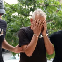 Σίνδος: Τι αποφασίστηκε για τον 59χρονο που ομολόγησε τις έξι φωτιές ΒΙΝΤΕΟ 1 Σίνδος: Τι αποφασίστηκε για τον 59χρονο που ομολόγησε τις έξι φωτιές ΒΙΝΤΕΟ