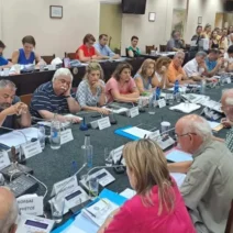 Πάτρα: Απάντηση του Δήμου στον Ψωμά για τις συγχωνεύσεις σε σχολεία
