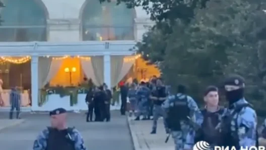 Μόσχα: Έκρηξη με νεκρούς και πολλούς τραυματίες σε εστιατόριο πολυτελείας ΒΙΝΤΕΟ 12 Εκρήξεις με τρεις νεκρούς και πολλούς τραυματίες