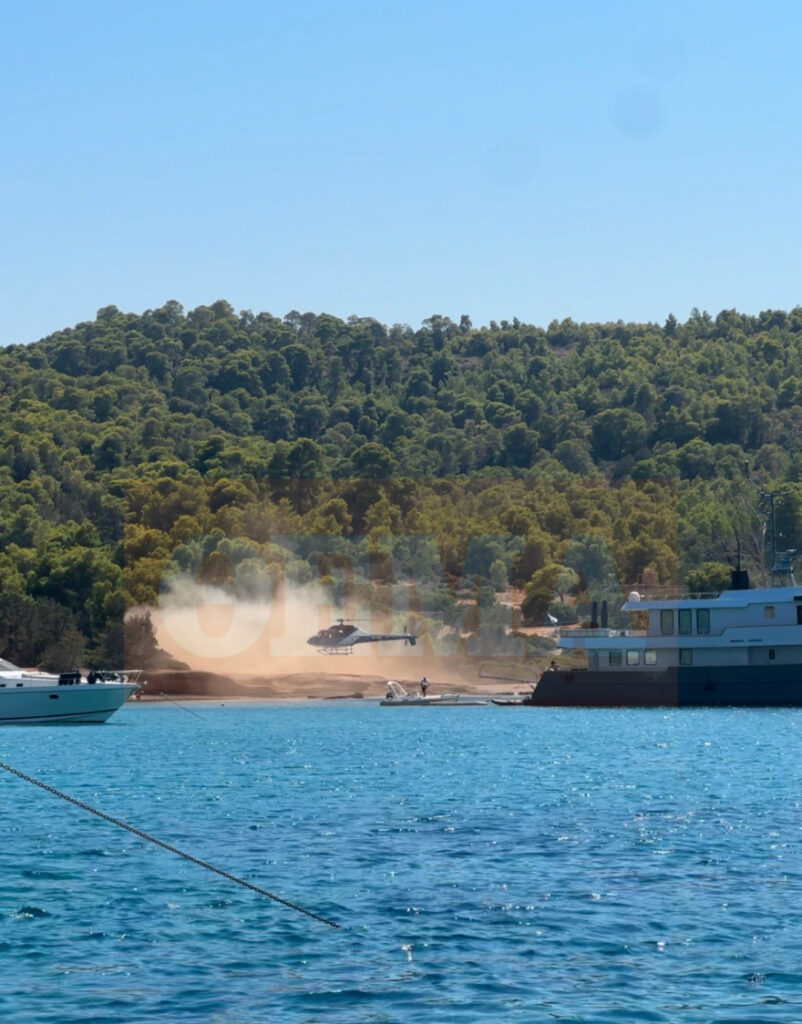 ΒΙΝΤΕΟ με ελικόπτερο να προσγειώνεται σε γεμάτη παραλία στις Σπέτσες - Εισαγγελική παρέμβαση 5 ΒΙΝΤΕΟ με ελικόπτερο να προσγειώνεται σε γεμάτη παραλία στις Σπέτσες - Εισαγγελική παρέμβαση