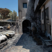 Εννιά νεκροί από τις φωτιές: Το βαρύ τίμημα του φετινού καλοκαιριού