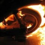 Πάτρα: Στις φλόγες μηχανάκι στου Ψάχου