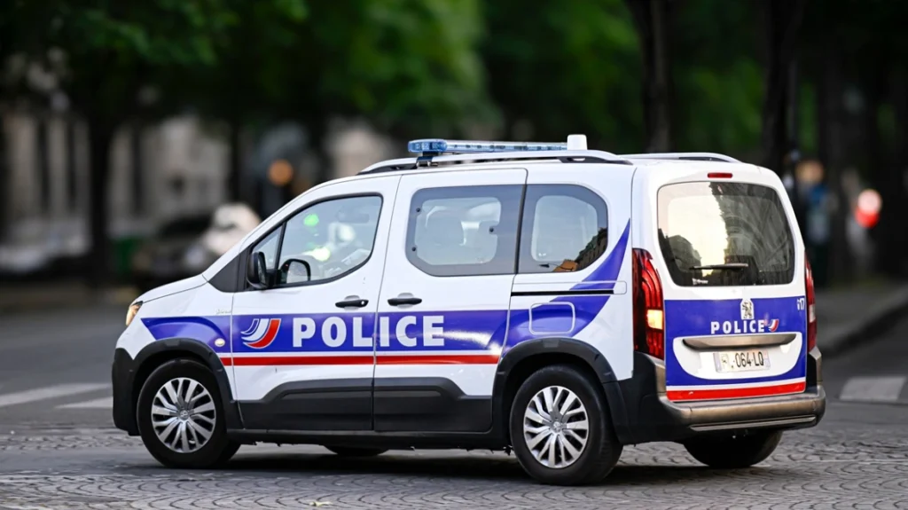 Γαλλία: Προσποιήθηκαν υπαλλήλους εταιρείας ασφαλείας και απέσπασαν ράβδους χρυσού ΒΙΝΤΕΟ
