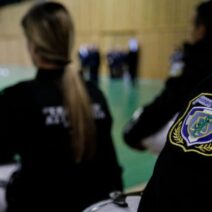 Πάτρα: Υπόθεση ενδοοικογενειακής βίας με σωματική βλάβη και απειλή σε γυναίκα με όπλο