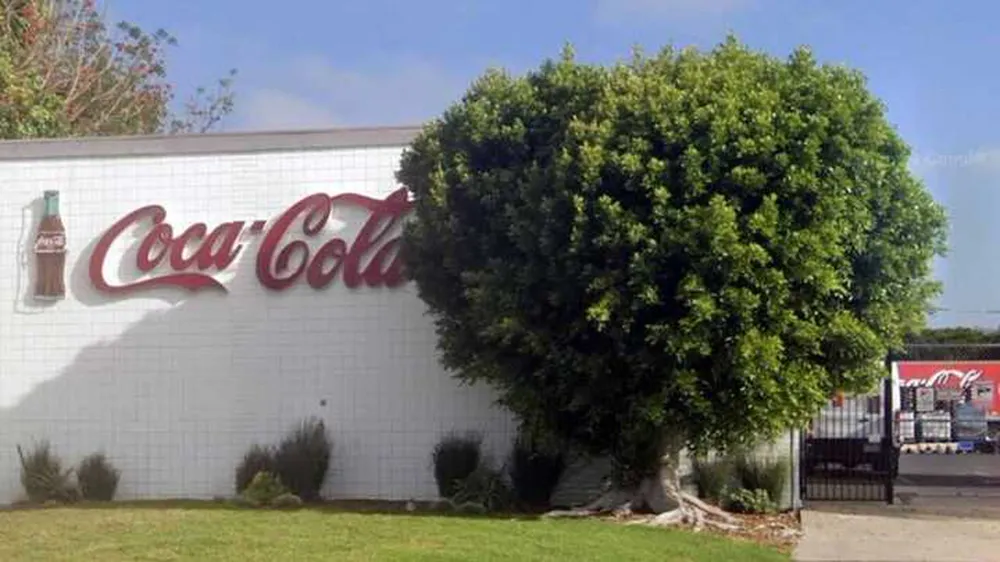 Coca-Cola: Έκλεισε ιστορικό εργοστάσιο 114 ετών στην Καλιφόρνια