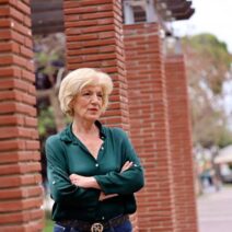 «Η προβολή της ταινίας Αρκουδότρυπα σε ένα χωριό της Αιγιαλείας»